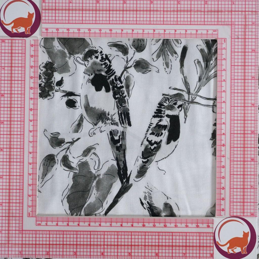 Viskose Druck Sittiche Kranich Zweige weiß grau